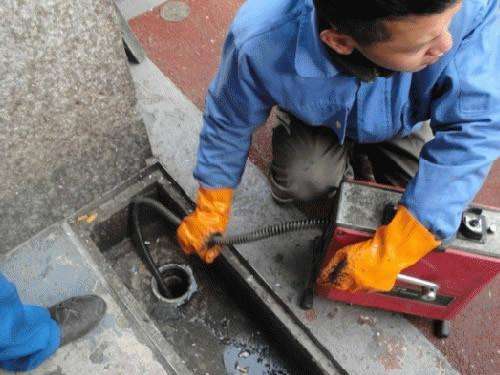 浮山疏通下水道